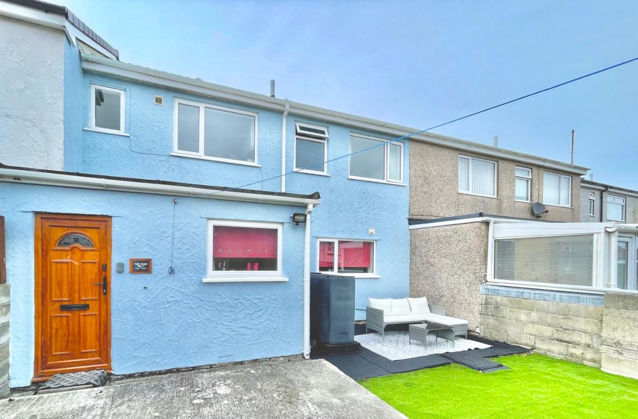 Cae Glas Apartments Holyhead Buitenkant foto