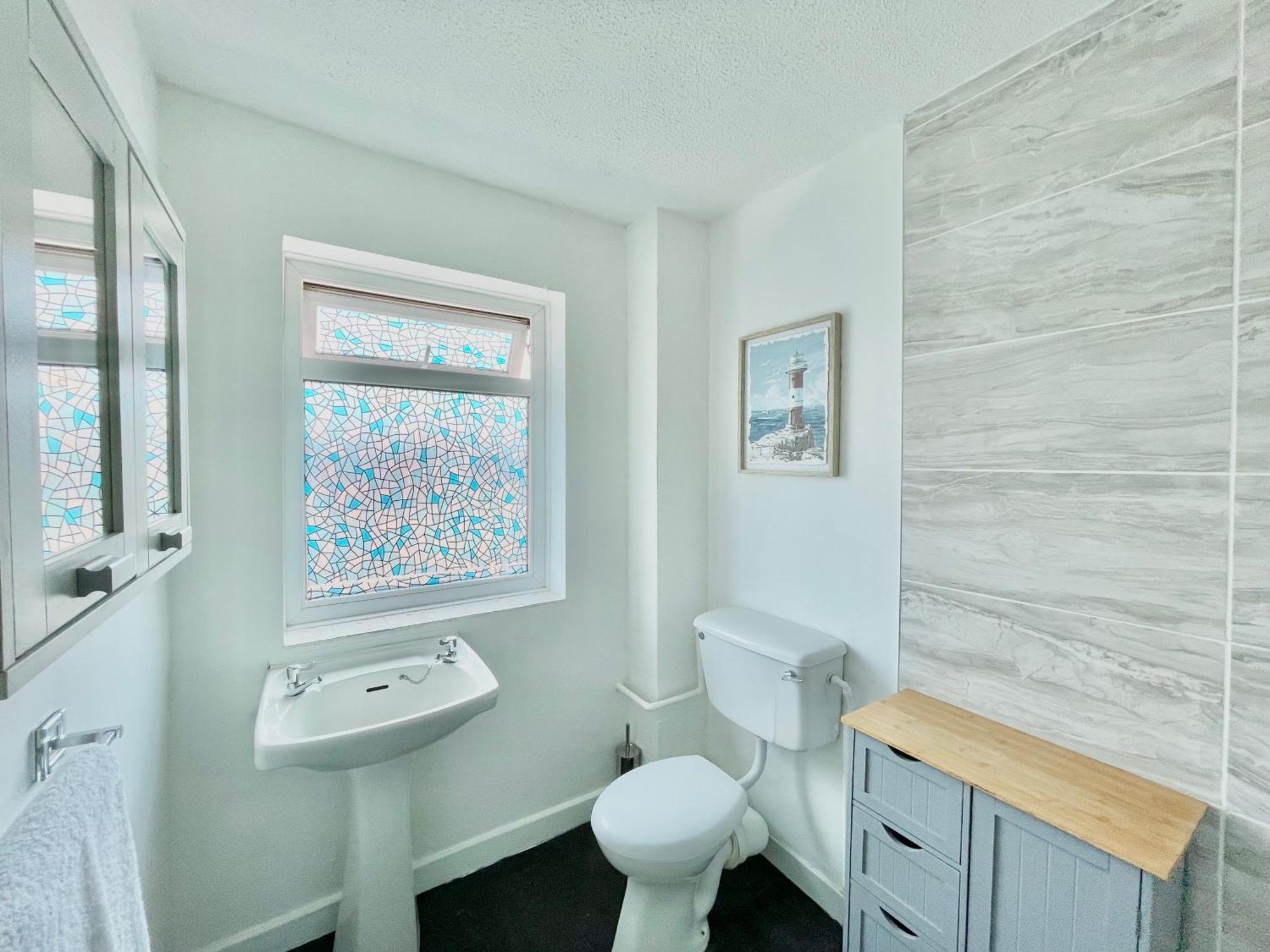 Cae Glas Apartments Holyhead Buitenkant foto