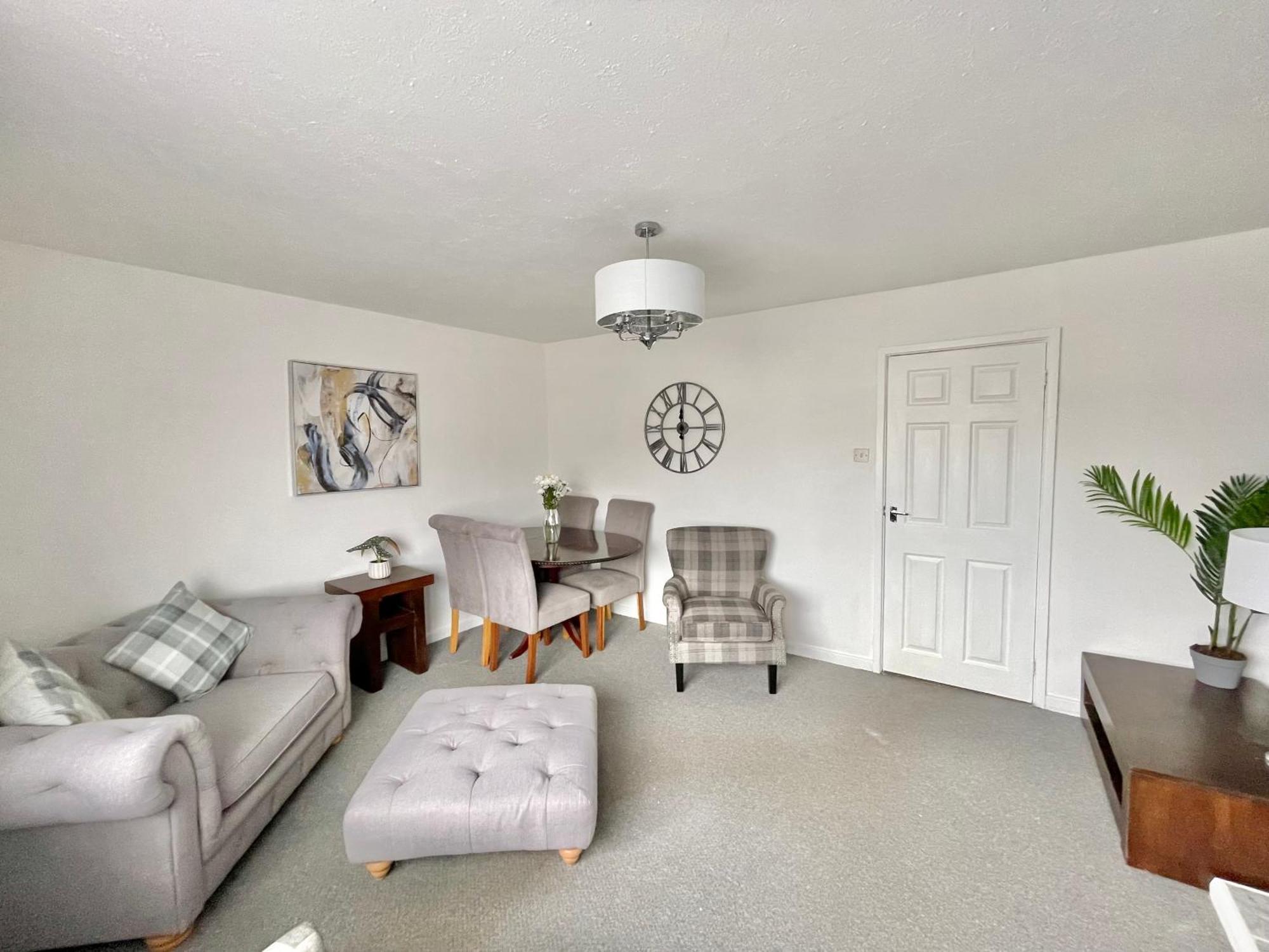 Cae Glas Apartments Holyhead Buitenkant foto